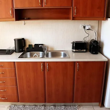 Down Town 27a Apartman Hriszí Aktí Haniá